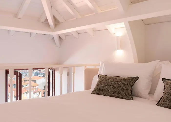 Tripas Coracao Taipas Historical Center