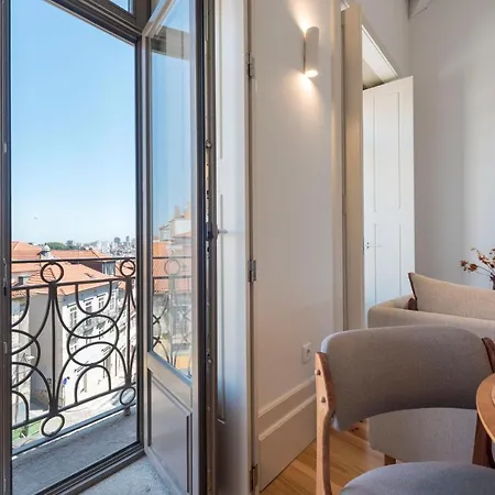 Tripas Coracao Taipas Historical Center * Porto