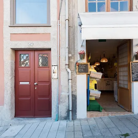 Tripas Coracao Taipas Historical Center