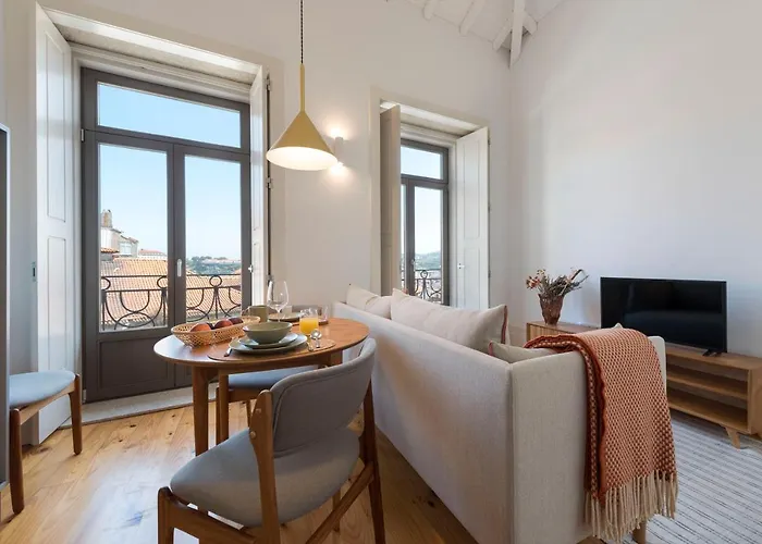 Tripas Coracao Taipas Historical Center *